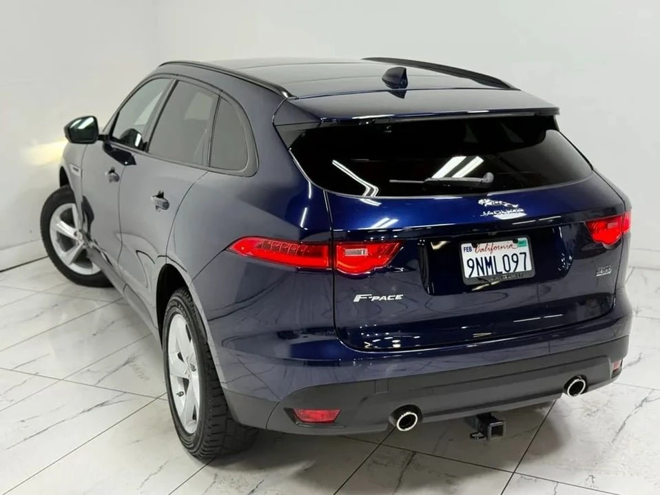 2017 Jaguar F-Pace - Image 7 of 20
