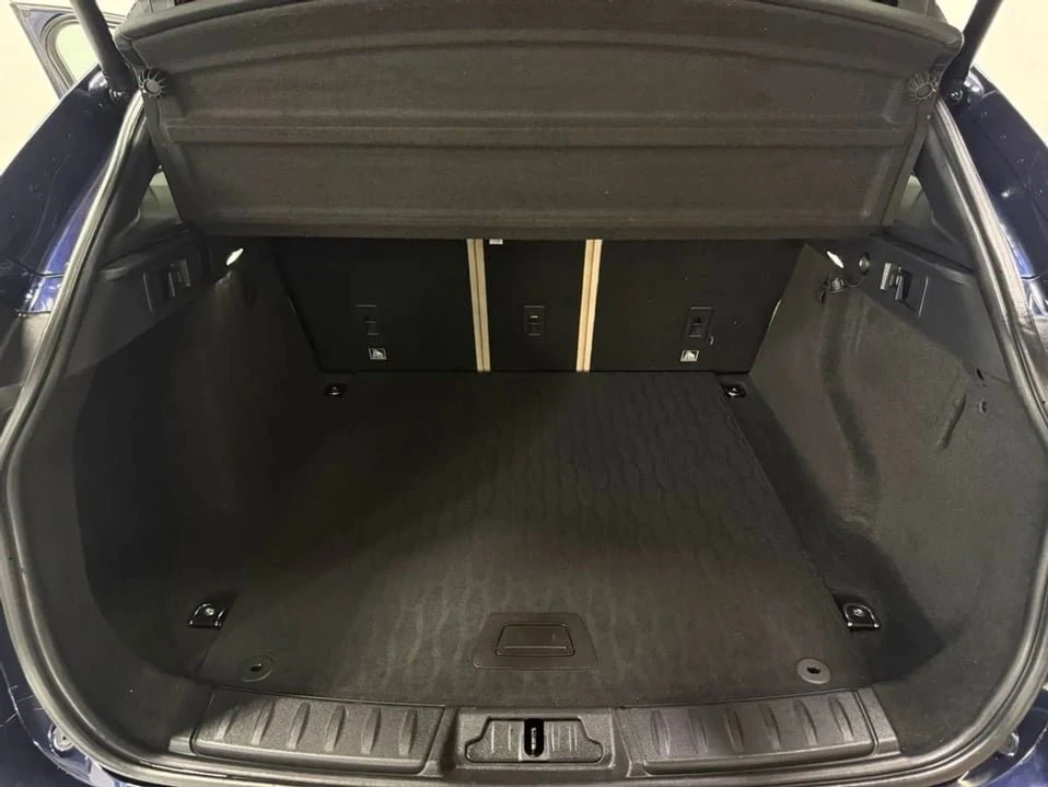 2017 Jaguar F-Pace - Image 6 of 20