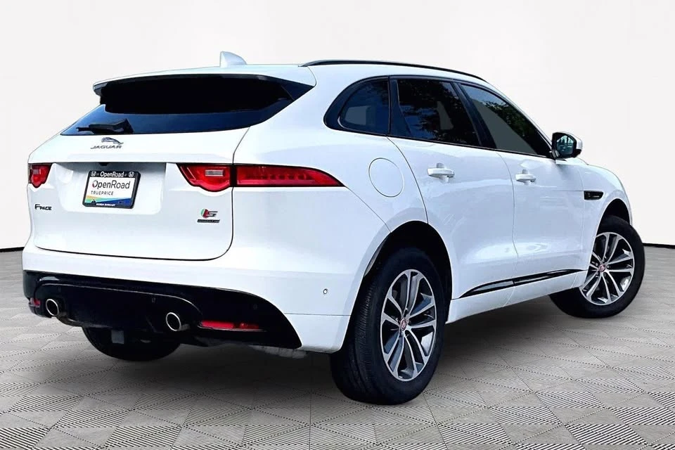 2017 Jaguar F-Pace - Image 4 of 20