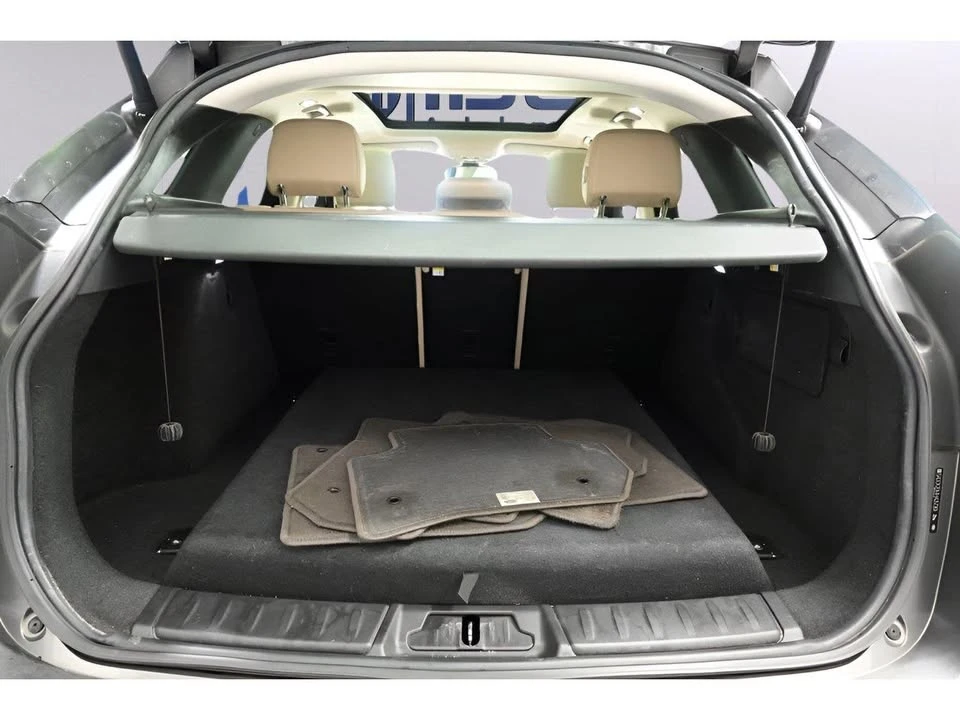 2017 Jaguar F-Pace - Image 16 of 20