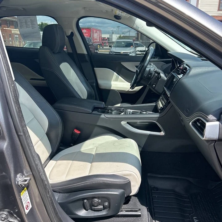 2017 Jaguar F-Pace - Image 12 of 20
