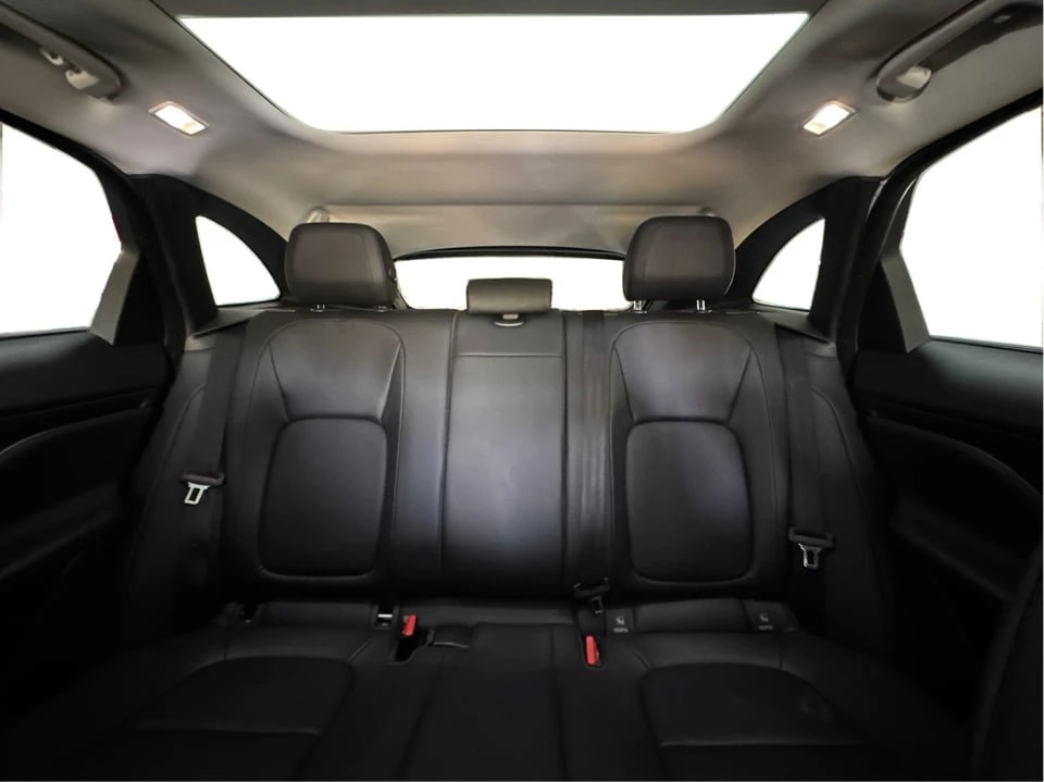 2017 Jaguar F-Pace - Image 13 of 20
