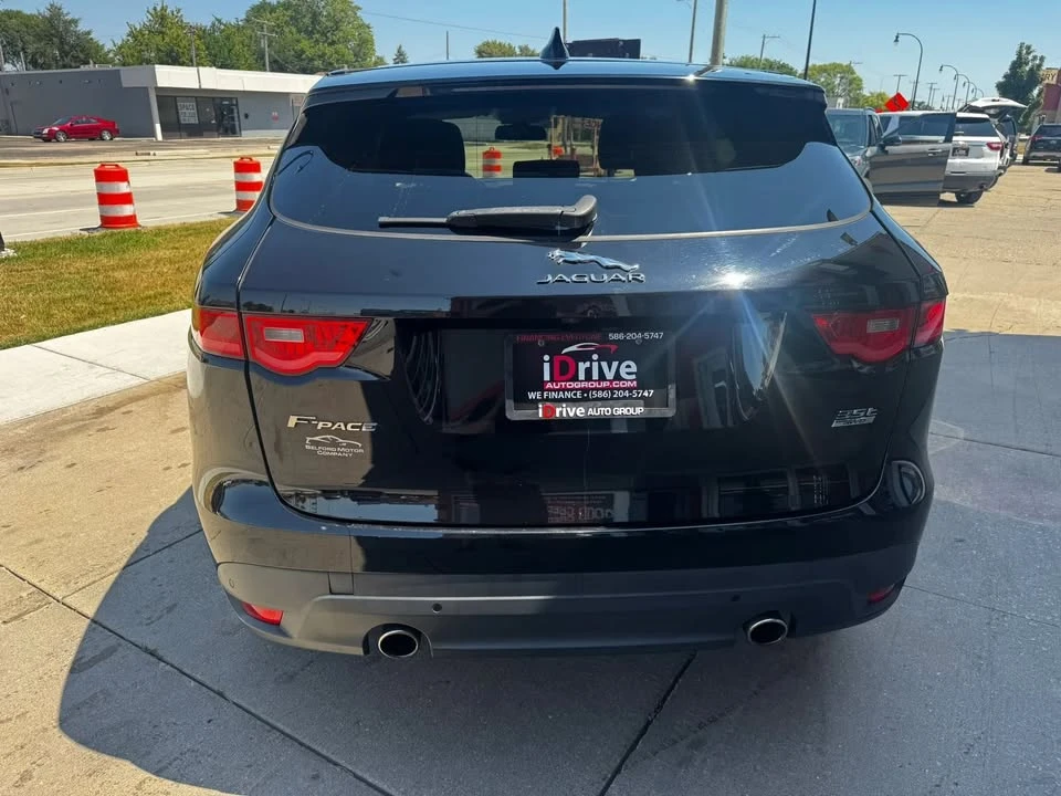 2017 Jaguar F-Pace - Image 5 of 20