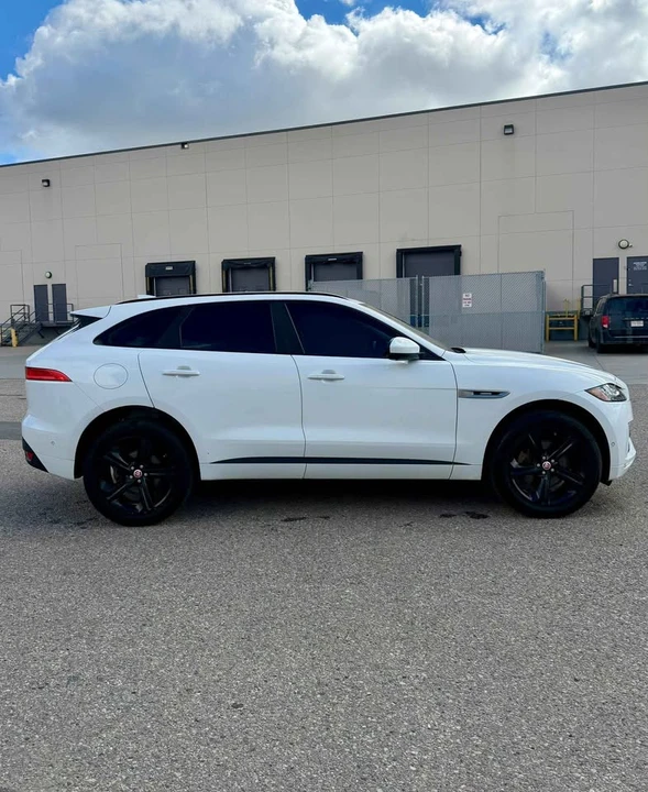 2017 Jaguar F-Pace - Image 4 of 14