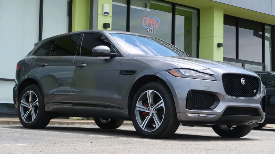 2017 Jaguar F-Pace - Image 6 of 20