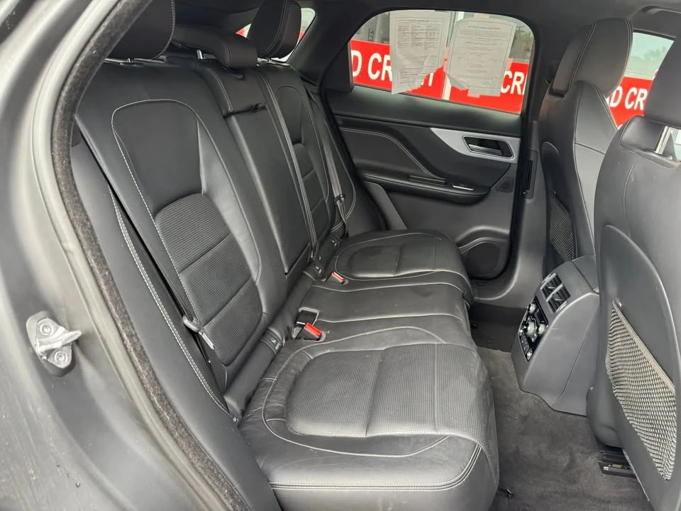 2017 Jaguar F-Pace - Image 17 of 20