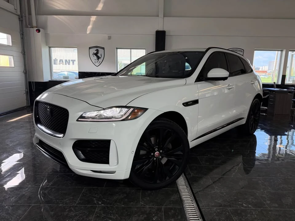 2017 Jaguar F-Pace - Image 2 of 20