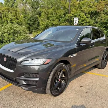 2017 Jaguar F-PACE Prestige