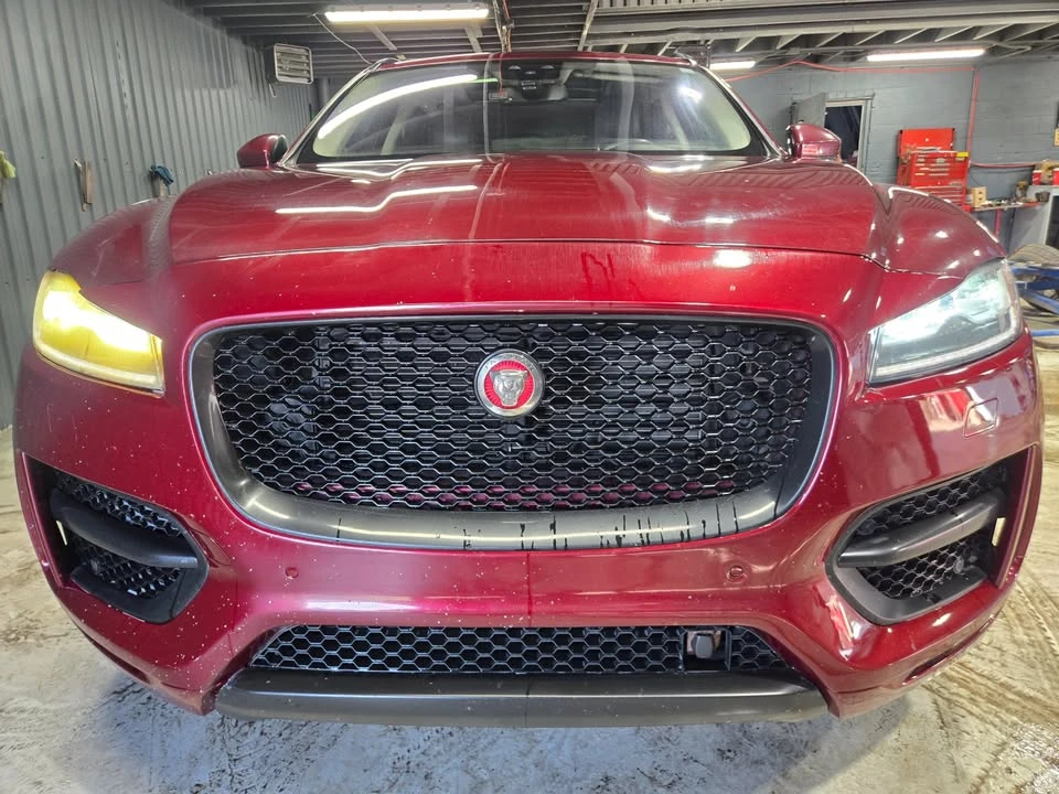 2017 Jaguar F-Pace - Image 4 of 17