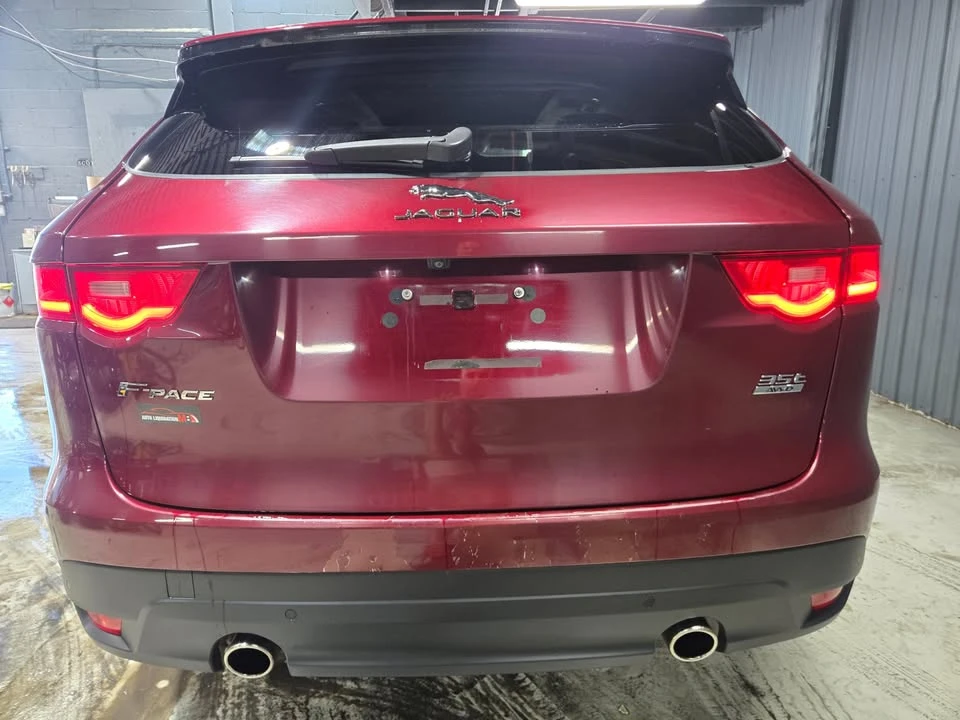 2017 Jaguar F-Pace - Image 6 of 17