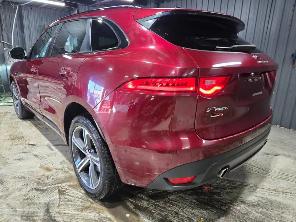 2017 Jaguar F-Pace - Image 5 of 17