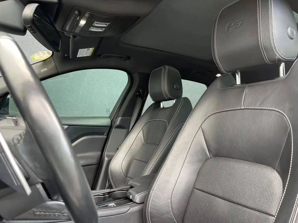 2017 Jaguar F-Pace - Image 12 of 18