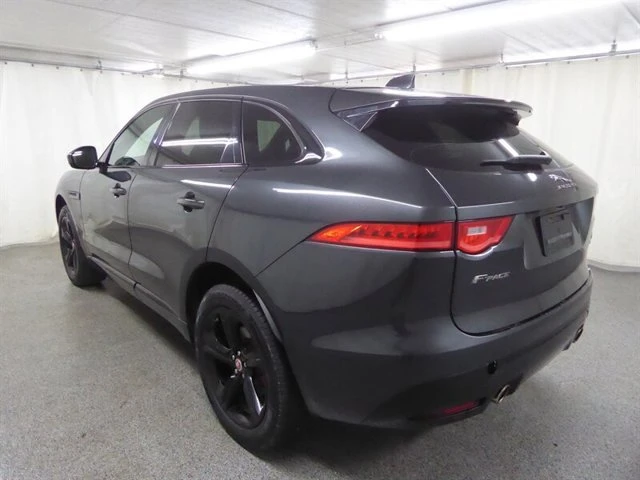 2017 Jaguar F-Pace - Image 4 of 20