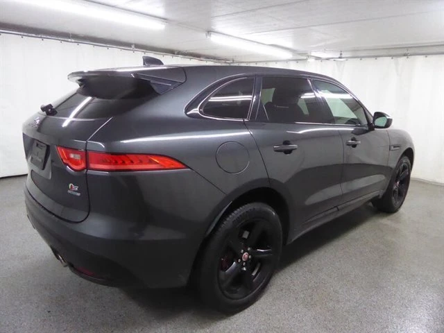2017 Jaguar F-Pace - Image 6 of 20