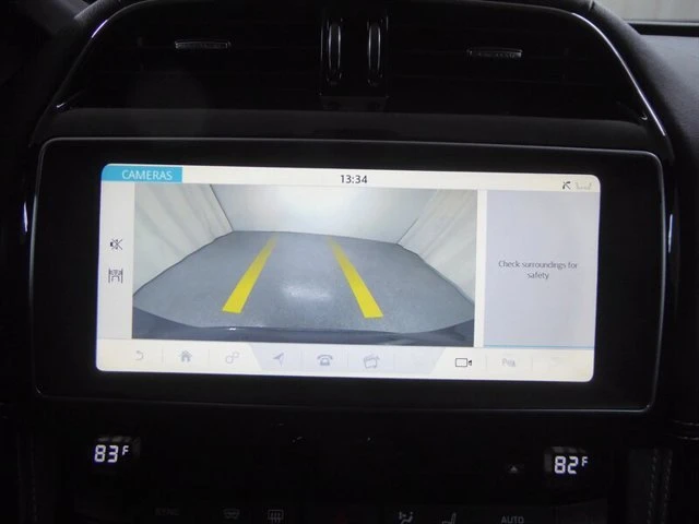 2017 Jaguar F-Pace - Image 15 of 20