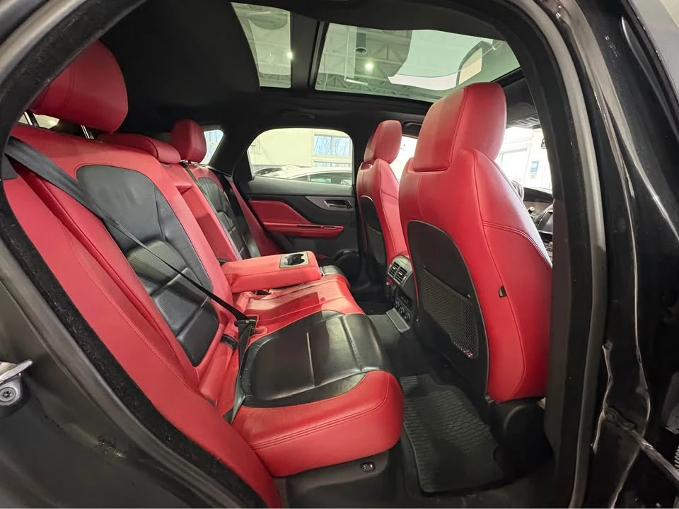 2017 Jaguar F-Pace - Image 9 of 17