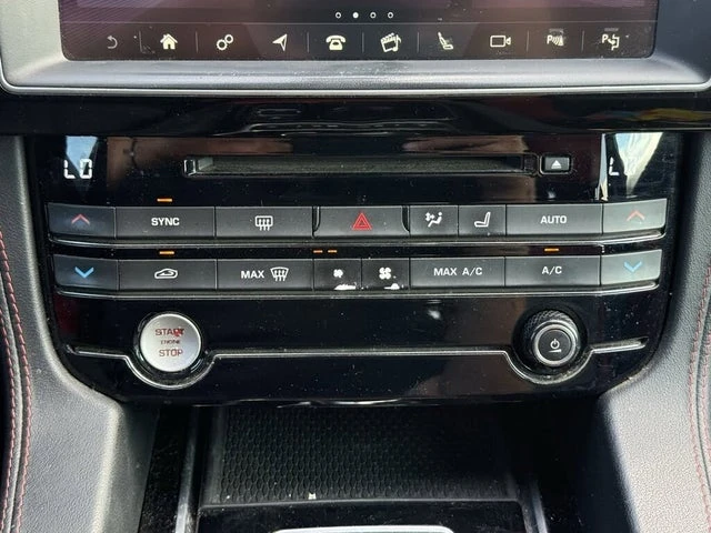 2017 Jaguar F-Pace - Image 5 of 6