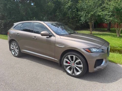 2017 Jaguar F-Pace - Image 2 of 12