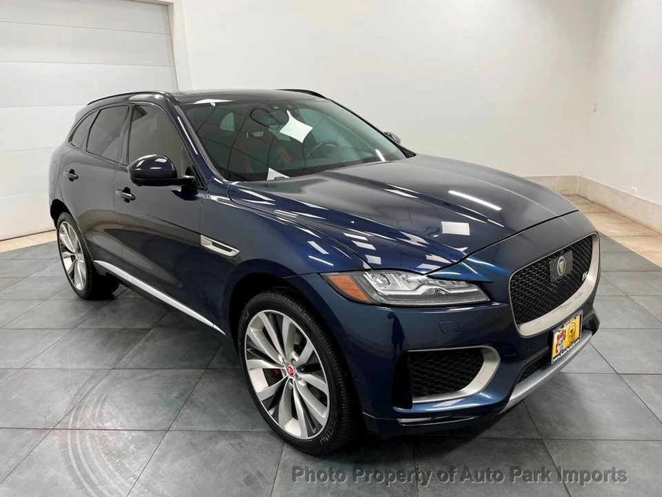 2017 Jaguar F-Pace - Image 8 of 12