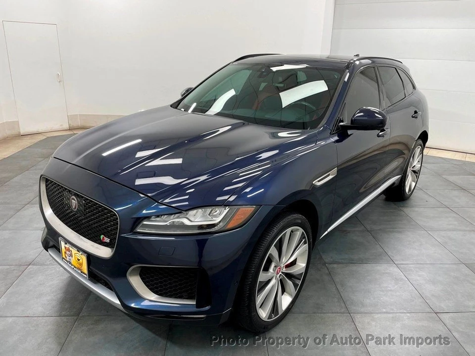 2017 Jaguar F-Pace - Image 4 of 12