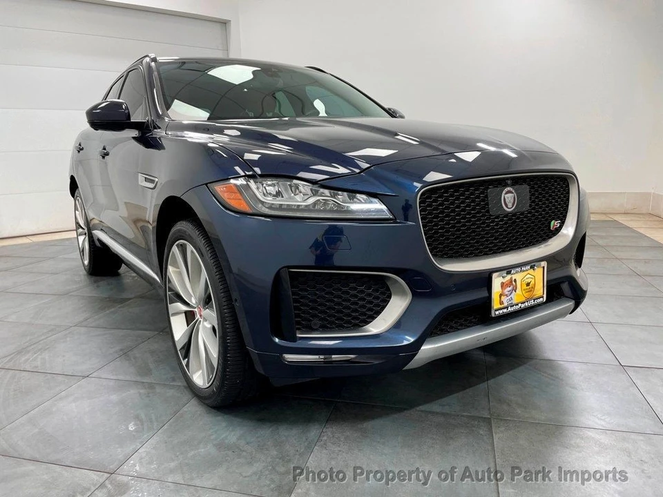 2017 Jaguar F-Pace - Image 7 of 12