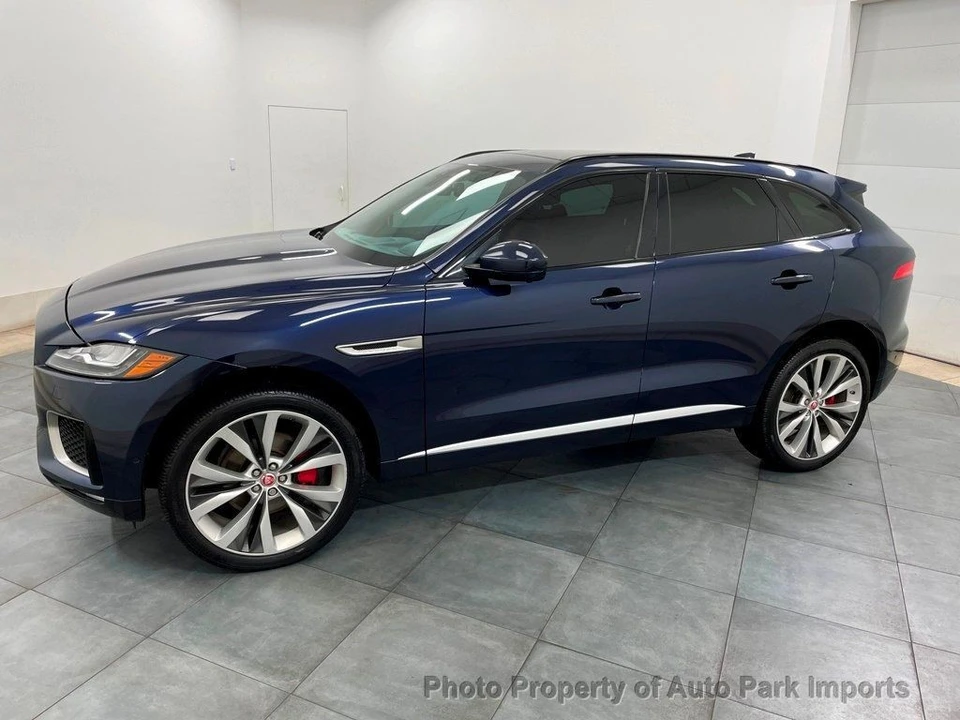 2017 Jaguar F-Pace - Image 5 of 12