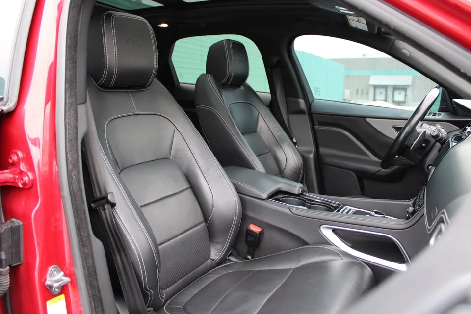 2017 Jaguar F-Pace - Image 14 of 20