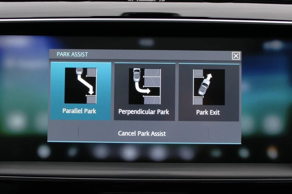 2017 Jaguar F-Pace - Image 17 of 20