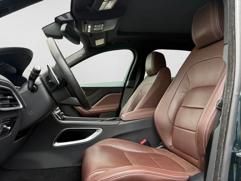 2017 Jaguar F-Pace - Image 9 of 18