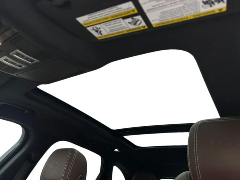 2017 Jaguar F-Pace - Image 15 of 18