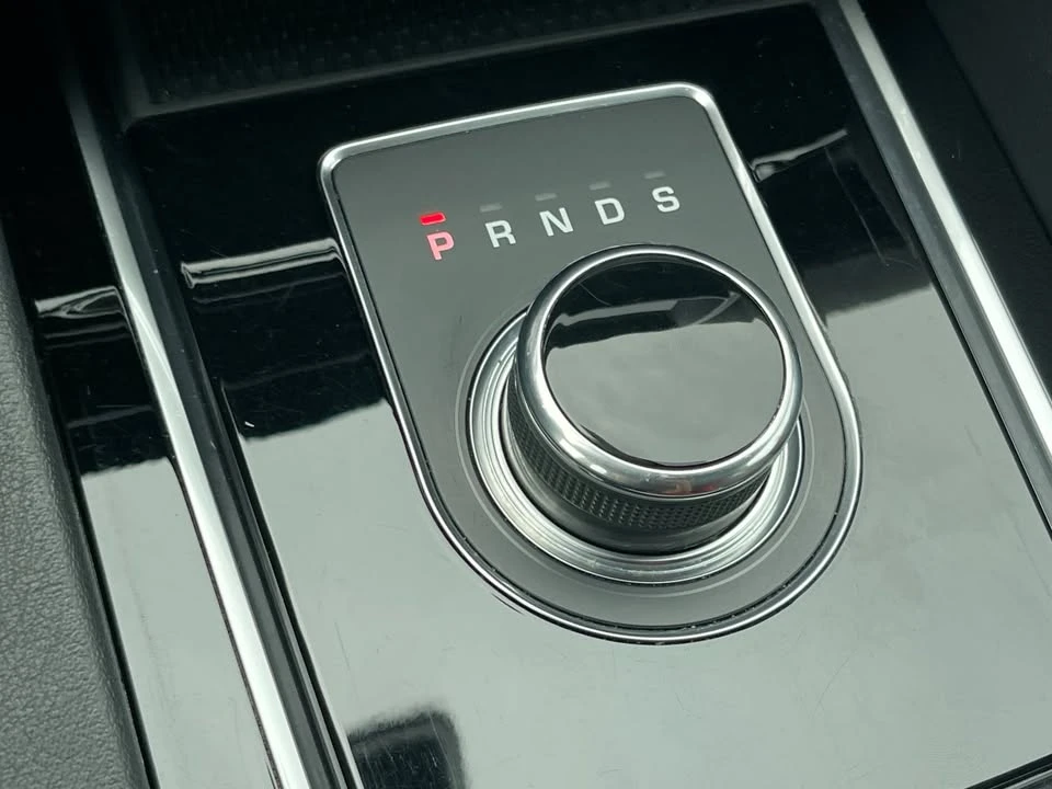 2017 Jaguar F-Pace - Image 12 of 18