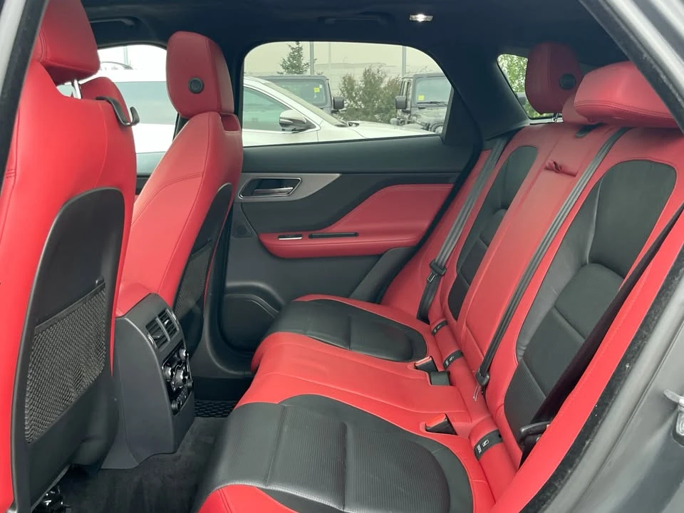 2017 Jaguar F-Pace - Image 15 of 18