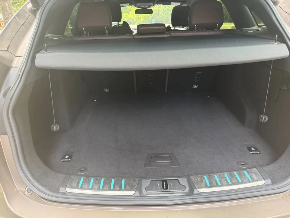 2017 Jaguar F-Pace - Image 7 of 11