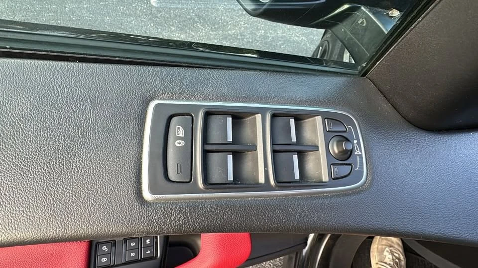 2017 Jaguar F-Pace - Image 12 of 20