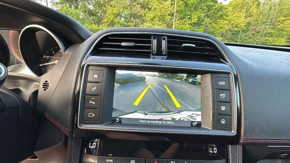 2017 Jaguar F-Pace - Image 20 of 20