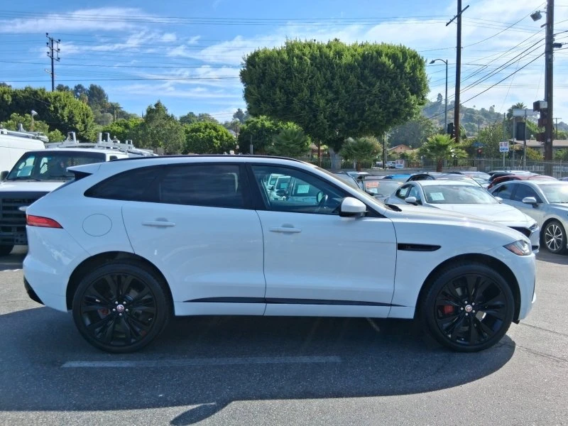 2017 Jaguar F-Pace - Image 7 of 19