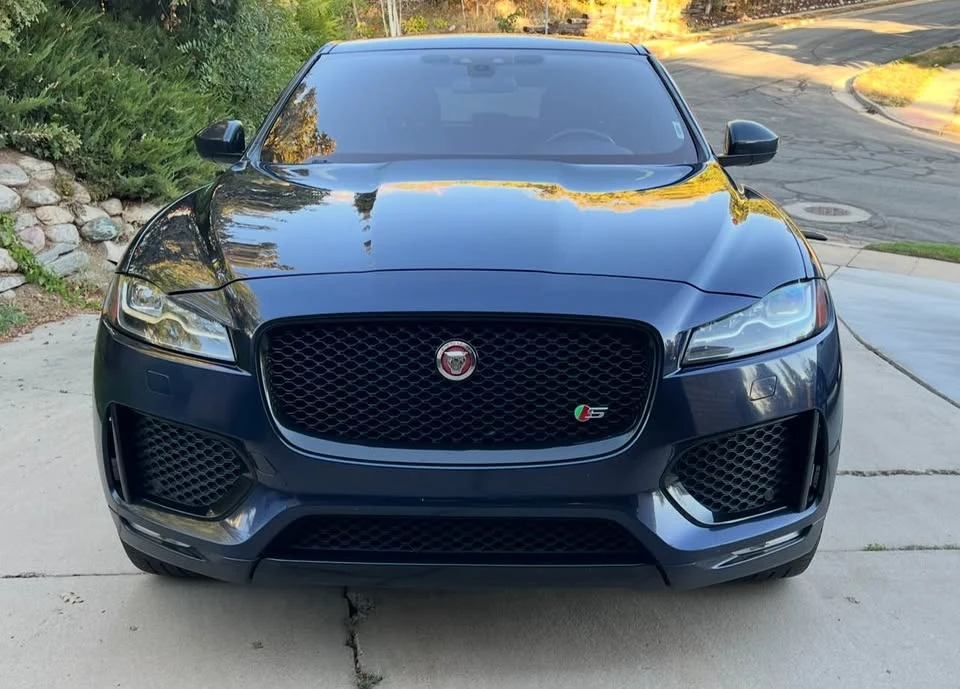 2017 Jaguar F-Pace - Image 4 of 10