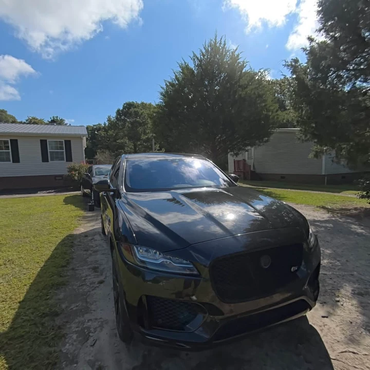 2017 Jaguar F-Pace - Image 3 of 5