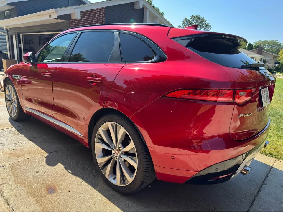 2017 Jaguar F-Pace - Image 3 of 10