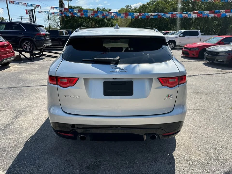2017 Jaguar F-Pace - Image 6 of 19
