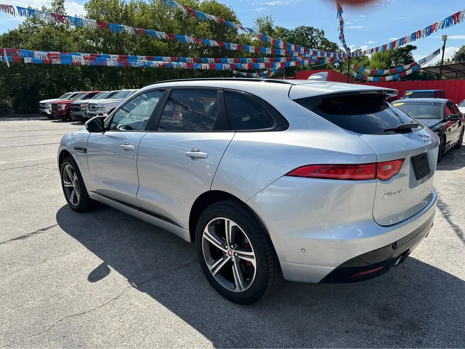 2017 Jaguar F-Pace - Image 7 of 19