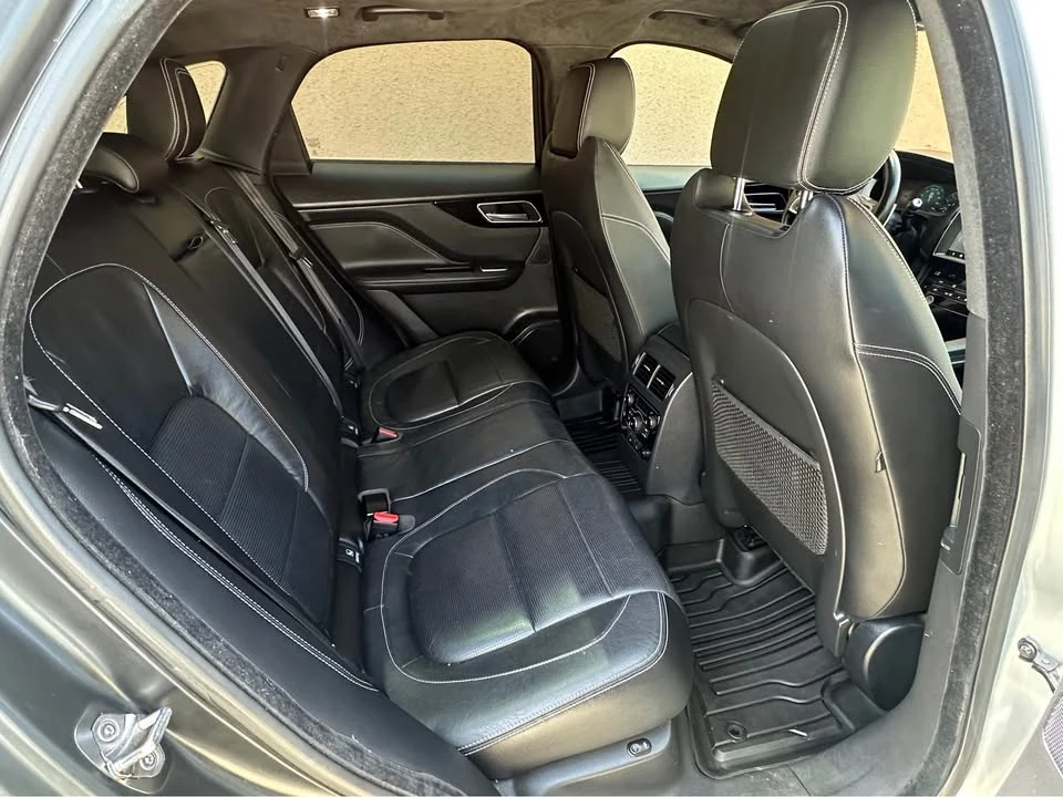 2017 Jaguar F-Pace - Image 12 of 19