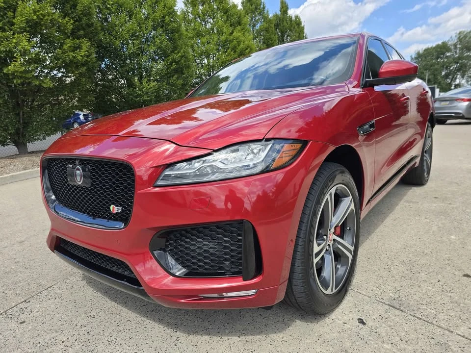 2017 Jaguar F-Pace - Image 11 of 20