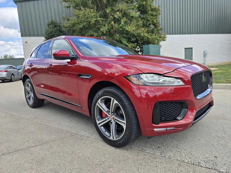 2017 Jaguar F-Pace - Image 3 of 20