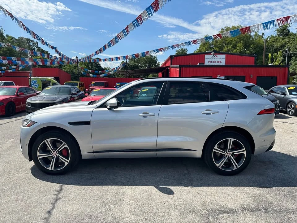 2017 Jaguar F-Pace - Image 8 of 19