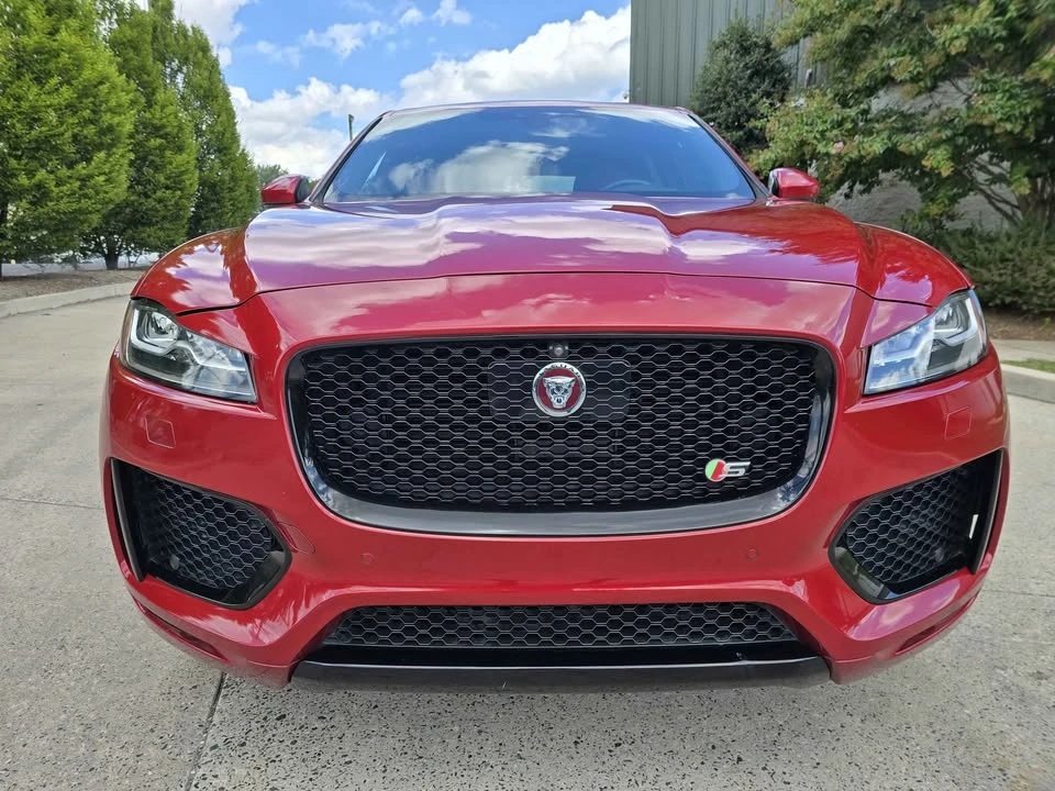 2017 Jaguar F-Pace - Image 2 of 20