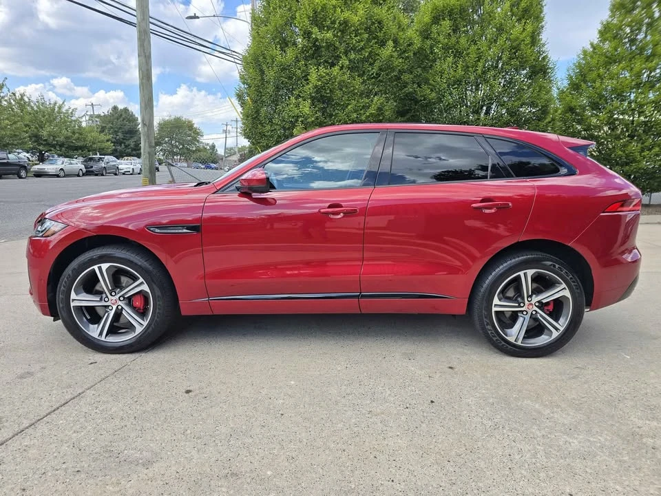 2017 Jaguar F-Pace - Image 8 of 20