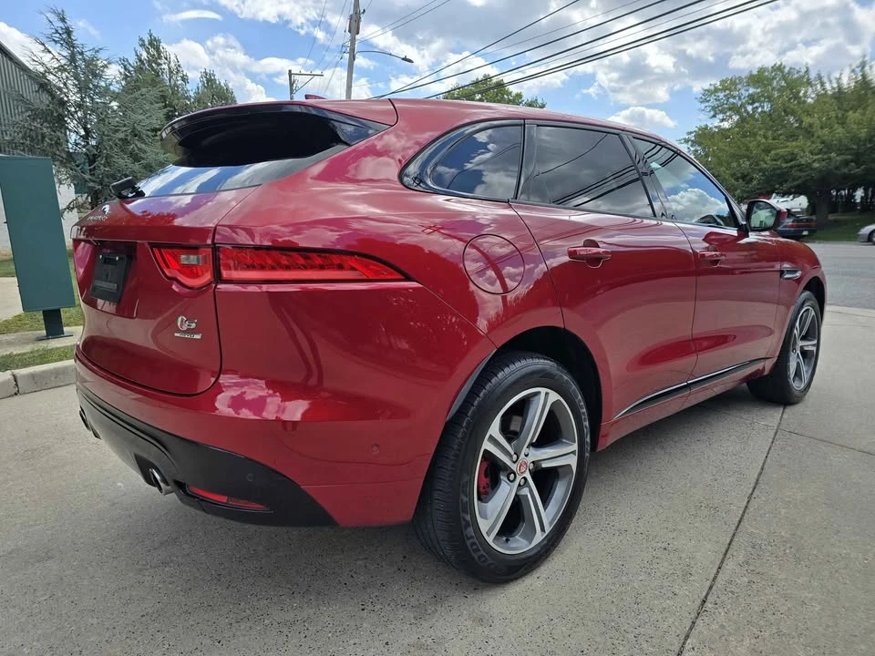 2017 Jaguar F-Pace - Image 5 of 20
