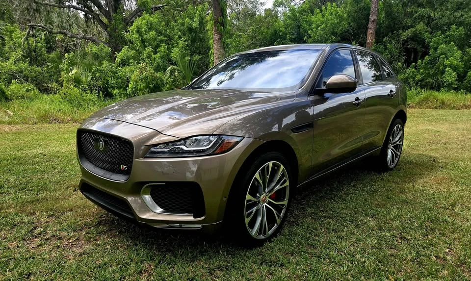 2017 Jaguar F-Pace - Image 20 of 20