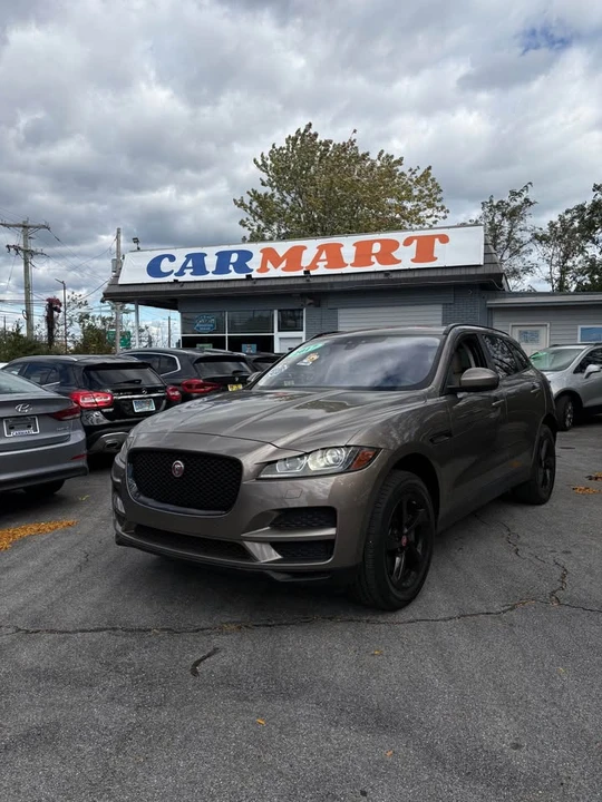 2017 Jaguar F-Pace - Image 2 of 12